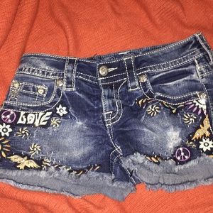 Super cute but too small! Will negotiate